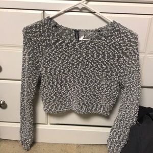 H&M crop top sweater